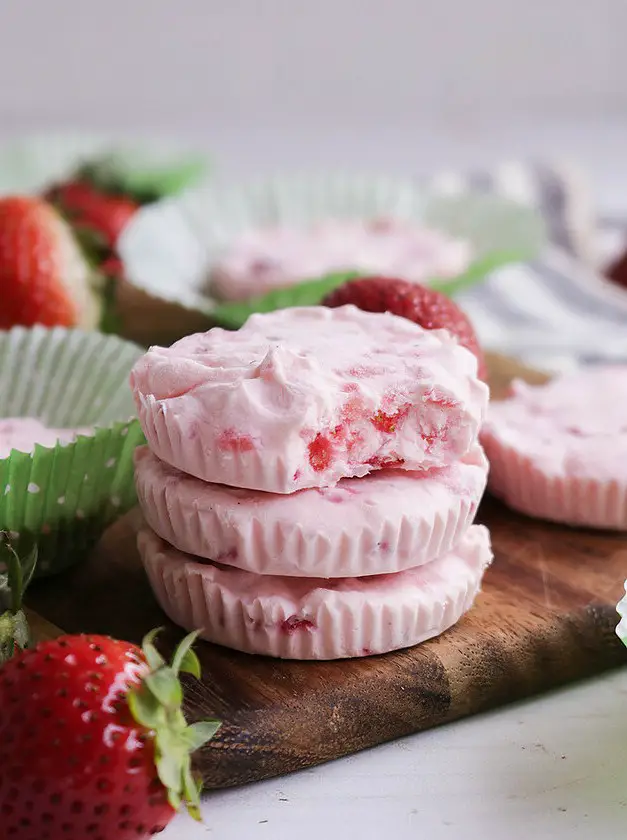 Strawberry Cheesecake Fat Bombs