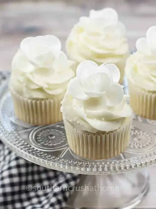 Wedding Cake Cupcakes