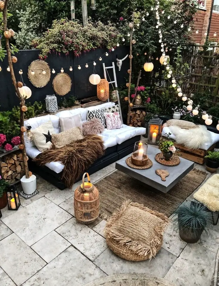 BOHO PATIO SPACE