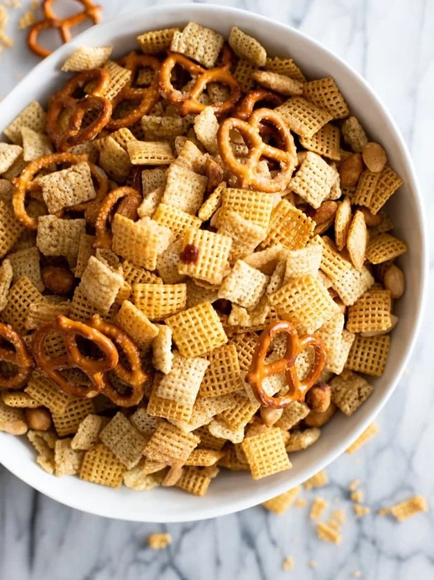 17 Chex Mix Recipes To Crunch And Munch On All Day! - Cannibal NYC