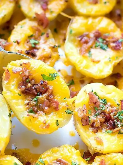 Cheesy Crispy Baked Potato Bites