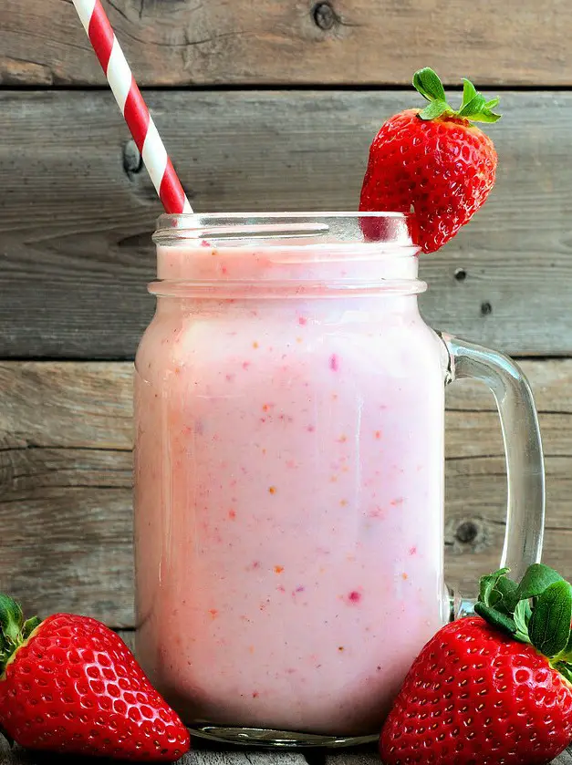 Weight Watchers Strawberry Vanilla Protein Shake