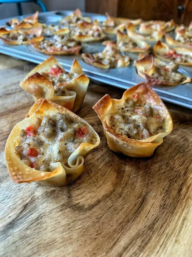 Sausage and Cheese Won Ton Bites