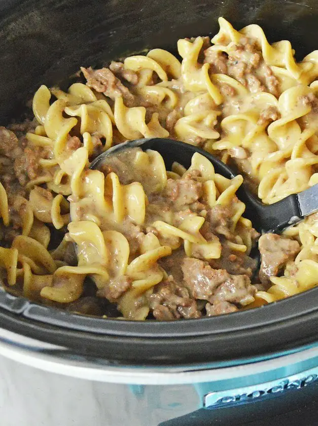 Crockpot Ground Beef Stroganoff