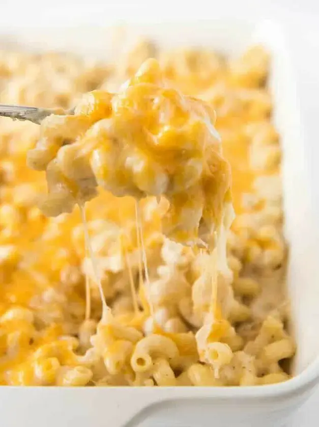 Copycat Costco Mac and Cheese