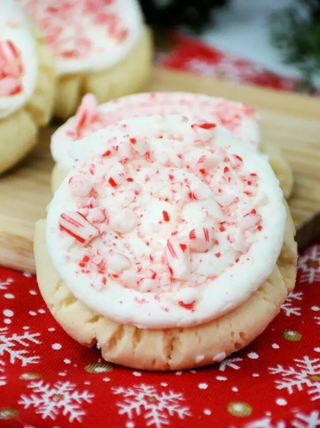 Copycat Candy Cane Crumbl Cookies